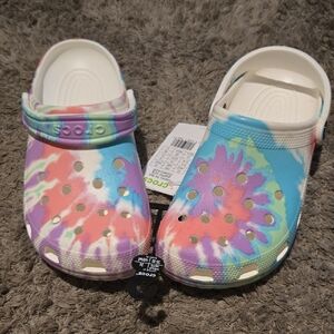 CROCS Classic Tie-Dye Clogs